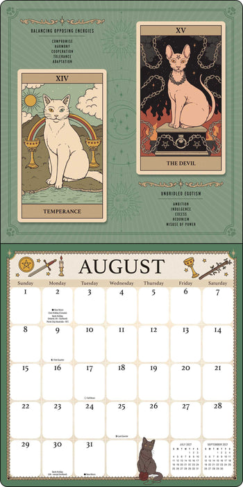 Cats Rule the Earth Tarot 2027 seinäkalenteri, elokuu