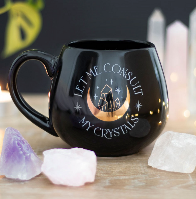 Let Me Consult My Crystals-keraaminen muki 500 ml