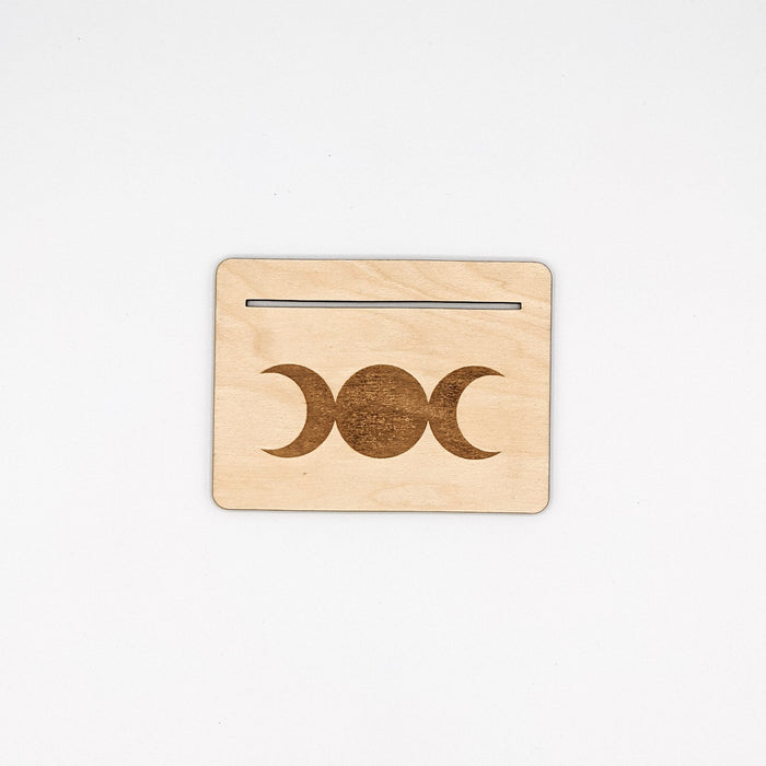 Triple Moon Tarot Card Stand korttipidike - Ritual Pursuits - Tarotpuoti